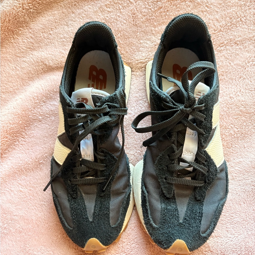 New Balance Black & Cream Casual Trainer Sneakers